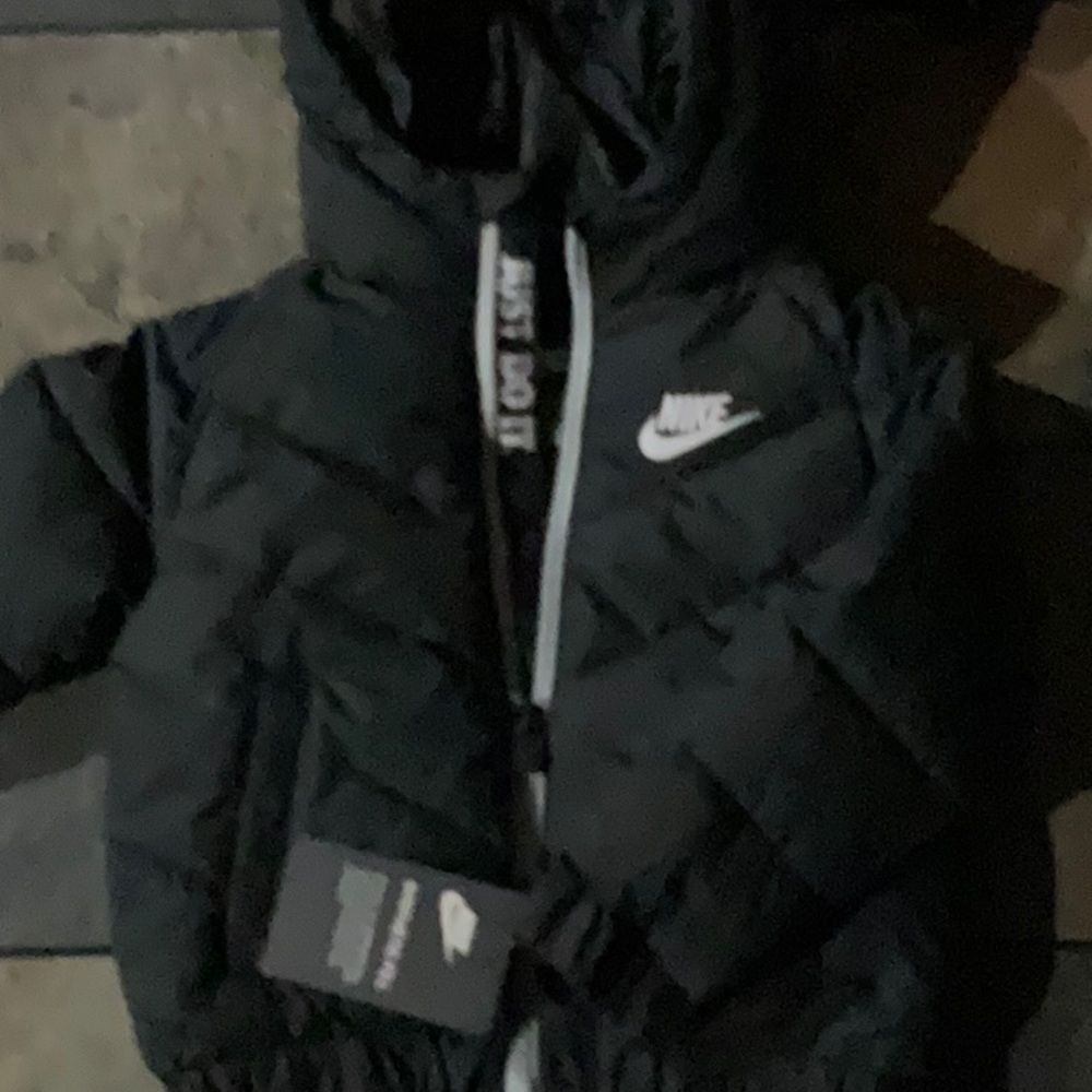 Hooded jacket